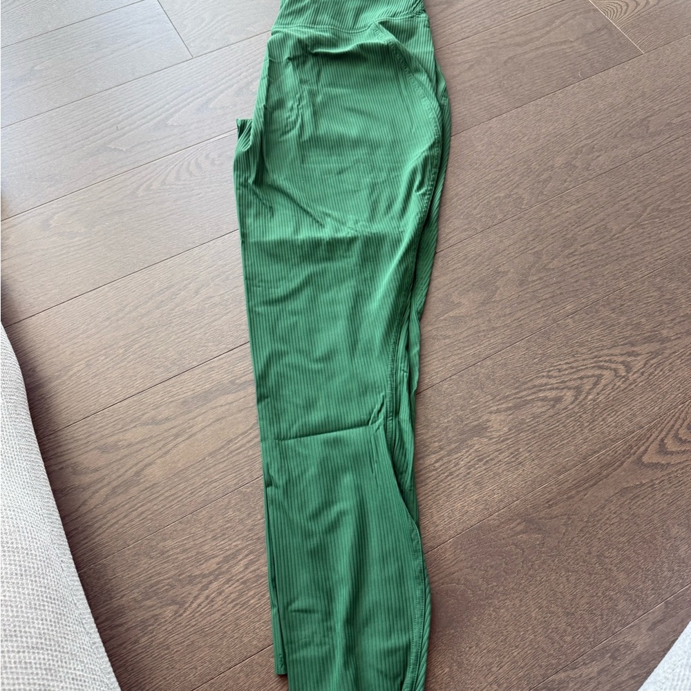 lululemon athletica base pace high rise 28” Green Leggings